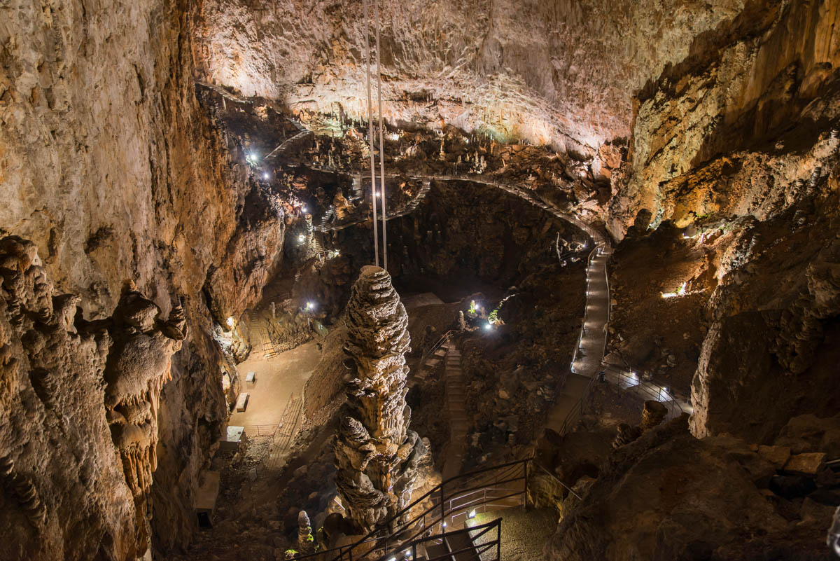 Il Carso è il luogo ideale per chi è alla ricerca delle grotte turistiche di Trieste
